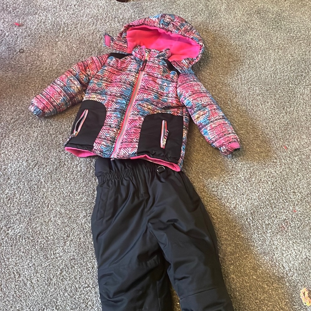 Girls Pink Platinum snow gear